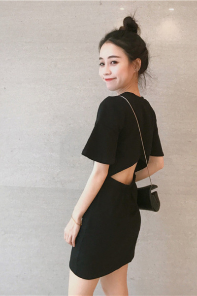 中长款修身露腰性感T恤裙子夏季短袖黑色连衣裙女包臀裙短裙女装