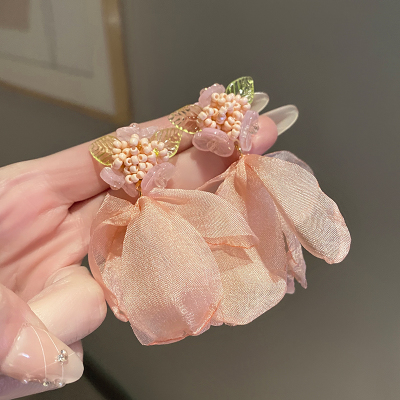 森系粉色雪纺花瓣耳环温柔甜美氛围感繁花耳钉夏日海边度假风耳坠送女朋友老婆情人节七夕生日礼物