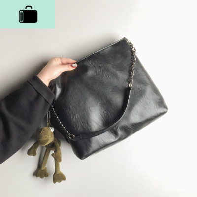 高级感流行大包包女包新款2020时尚百搭质感大容量单肩斜挎托特包NEW LAKE 黑色小号女士单肩包
