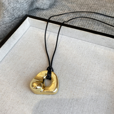 极简抽象镂空几何吊坠毛衣链女2024新款凹造型长款卫衣项链配饰送女朋友老婆情人节七夕生日礼物