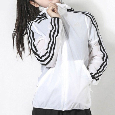 adidas/阿迪达斯女装新款运动服休闲透气连帽外套GQ0564 D