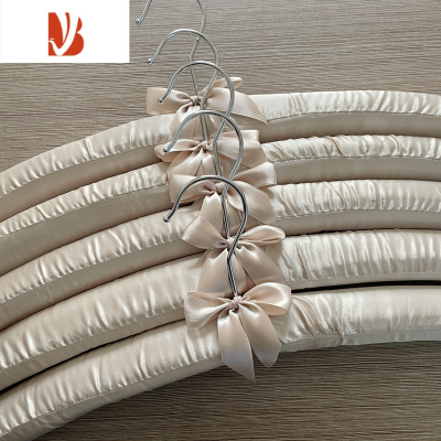 三维工匠42cm男士包布衣架宽肩加长布艺挂衣架加厚海绵衣服挂衣服撑子