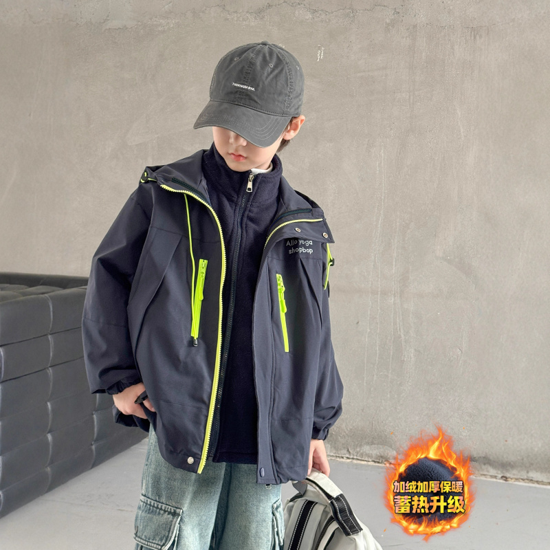 儿童装男童冲锋衣新款大童三合一可拆卸秋冬季加厚外套加绒潮