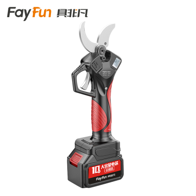 具非凡 高枝锯 750W台