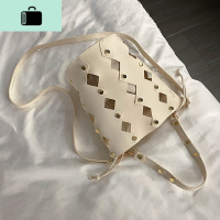 2020夏天高级感斜挎包上新女包水桶小包包韩版洋气百搭镂空单肩包NEW LAKE女斜挎包