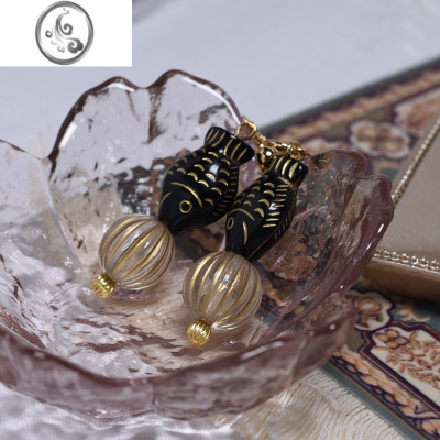 JiMi!野匣子原创手工制。吃鱼摆摆。可爱925银耳环 防过敏耳夹