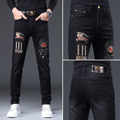 轻奢欧货黑色刺绣牛仔裤男秋季新款潮牌修身小脚休闲长裤子男