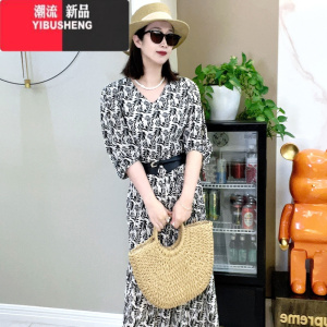 YIBUSHENG棉绸连衣裙新款季碎花印中长裙大码孕妇裙女人造棉宽松外穿海边