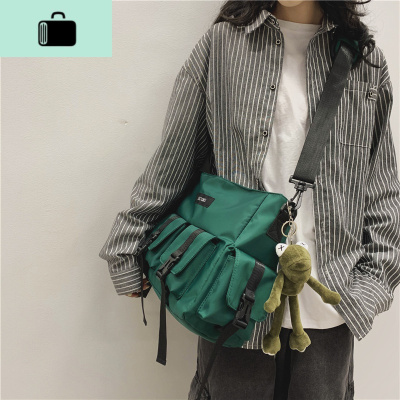 斜挎包男士大容量工装包个性潮流单肩包多口袋学生上课书包女韩版NEW LAKE