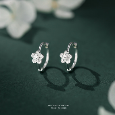 森系小清新梅花耳环女s925纯银简约百搭甜美耳圈小众个性花朵耳扣送女朋友老婆情人节七夕生日礼物