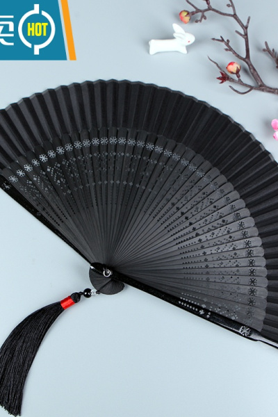 XIANCAI扇子夏天便携古风绿色折扇女式随身古典中国风汉服旗袍折叠小扇子 星光镂空纯黑面(送扇套)
