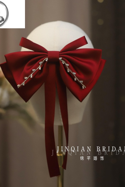 JiMi在逃公主敬酒服头饰新娘2023新款红色缎面简约蝴蝶结高级订婚发夹