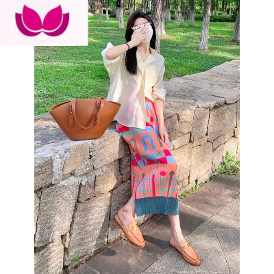 七斓春装女2023年新款茶里茶气别致高级感气质女装甜美奶乖套装连衣裙