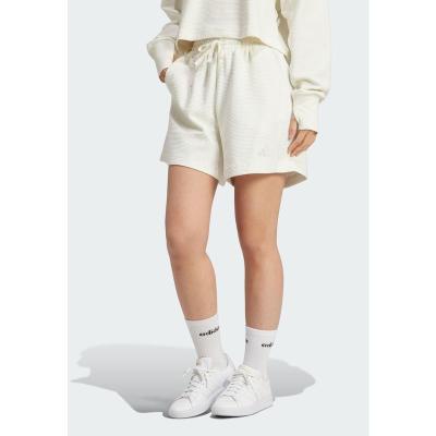 Adidas女款运动短裤轻便舒适休闲百搭透气设计带口袋