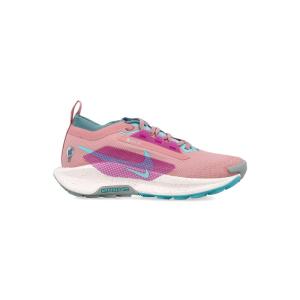 耐克(NIKE)女款跑步鞋轻便防滑耐磨透气GORE-TEX越野训练鞋