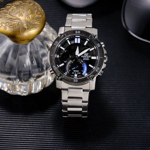 卡西欧CASIO旗舰店手表男 新款EDIFICE 时尚蓝牙多功能手表赛车联名八角 休闲商务防水日韩石英表男ECB-20