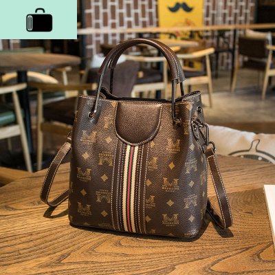 时尚女包包2020春夏新款洋气单肩斜挎包韩版简约印花女士手提包潮NEW LAKE 咖啡色