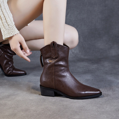 法式真皮尖头西部短靴女新款秋冬季厚底增高复古骑士马丁靴女