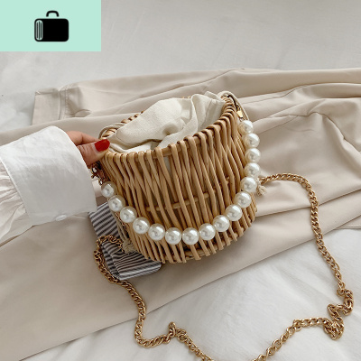 夏季流行编织包女包2020新款潮百搭ins链条斜挎包时尚单肩水桶包NEW LAKE 卡其女斜挎包