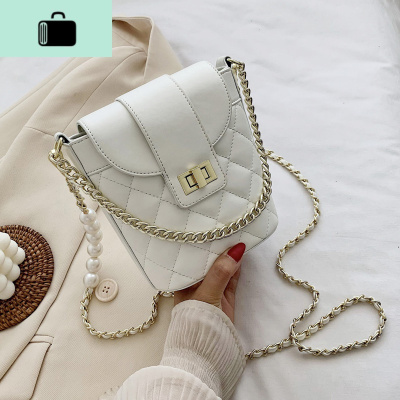 今年流行的小包包女斜挎包2020新款潮网红百搭ins菱格链条水桶包NEW LAKE