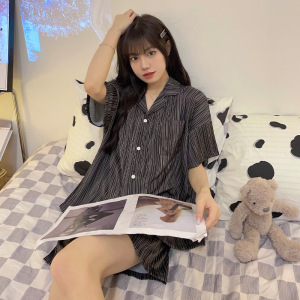 睡衣女夏季冰丝短袖短裤薄款2026条纹卡通印花宽松大码可外穿家居