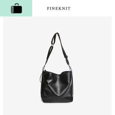 包包女2020新款潮韩版百搭水桶包斜挎包大容量简约单肩包NEW LAKE女斜挎包