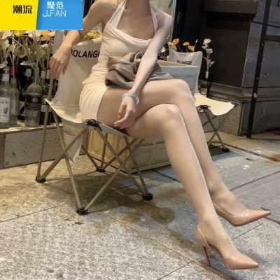 聚范性感2024新款网红单鞋女尖头女斩男侧空细跟ol高跟鞋红底