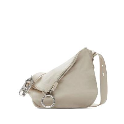 博柏利(BURBERRY)奶油白 calf 牛皮银色五金可调节肩带抽绳单肩包