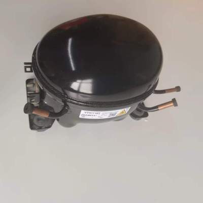 帮客材配 全新原件 P0970101110伊莱克斯冰箱ESE5919GB压缩机 VTH1116Y 小脚 收前务必验货