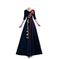 健訫奕天演出合唱服YW0014