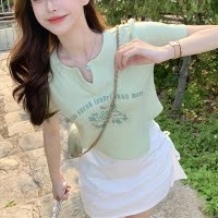 短款不规则设计感V领短袖T恤女短款上衣网红炸街修身褶皱上衣ins
