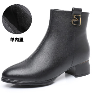 真皮妈妈鞋粗跟中跟加绒短靴女防滑复古秋冬季皮鞋女保暖棉鞋