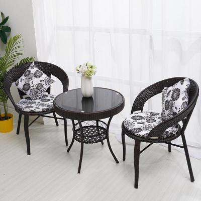 阳台桌椅藤椅三件套休闲小圆桌钢化玻璃茶几户外桌椅组合铁艺藤椅