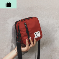 超火小包包女2020新款时尚百搭尼龙手机包女斜挎超轻便携文艺小包NEW LAKE女斜挎包