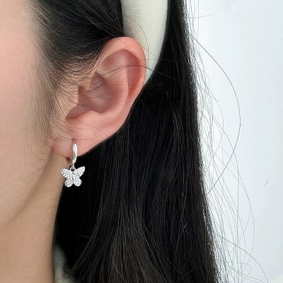 s925银针满钻蝴蝶耳扣女轻奢小众设计耳圈时尚百搭精致高级感耳环送女朋友老婆情人节七夕生日礼物