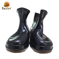 新动力火车 雨靴 40码 单位:双