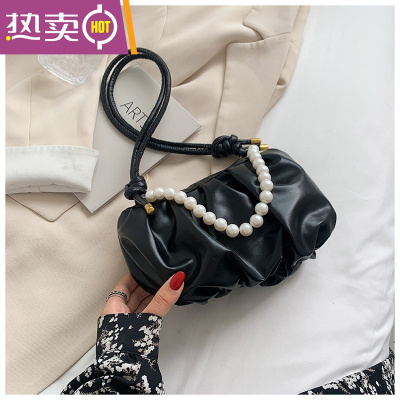 NEWLAKE夏季小包包女2021新款潮时尚手提单肩包珍珠链百搭ins褶皱云朵包