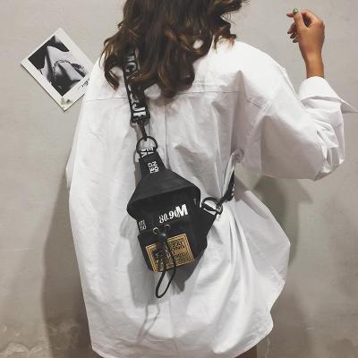 派尼美特胸包男ins网红挎包女潮包单肩包休闲运动小包街头斜挎包