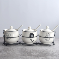 陶瓷调味罐套装厨房用品佐料瓶家用盐味精组合装调味瓶带盖勺铁架 敬平 黑玫瑰调味罐三件套铁架