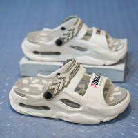 时尚情侣款厚底增高5.0踩屎感凉拖鞋夏季新款EVA字母印花防滑拖鞋