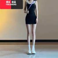 YIBUSHENG黑色吊带连衣裙子女季2024新款性感纯欲甜辣妹修身显瘦包臀短裙