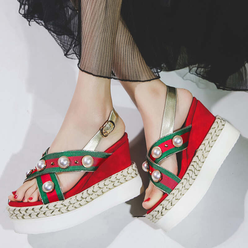 2018夏季新款坡跟凉鞋女松糕厚底女鞋时尚串珠拼色条纹草编超高跟真皮淑女欧美潮鞋