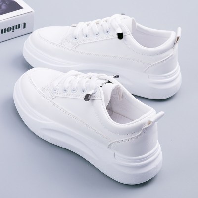 奔典品牌2020秋季新款女小白鞋ins街拍潮鞋百搭厚底板鞋运动休闲透气秋款