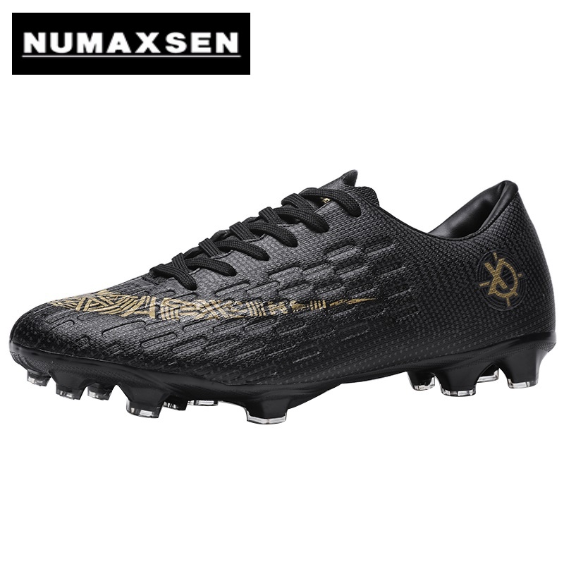 11teamsports和PUMA联名推出“Light Speed”足球鞋系列