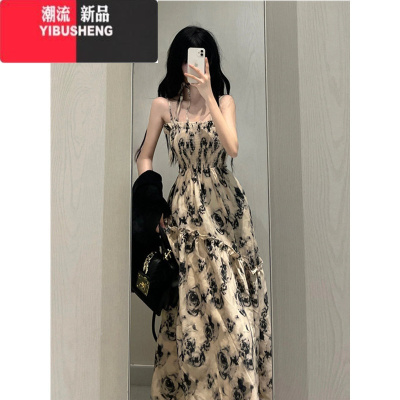 YIBUSHENG茶歇法式碎花吊带连衣裙女季高级感气质收腰海边度假仙女长裙子