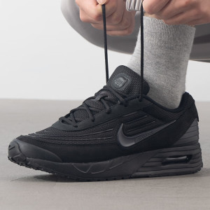耐克(NIKE)男鞋新款AIR MAX VERSE气垫鞋时尚低帮轻便运动鞋休闲鞋FV1302-001 ZP