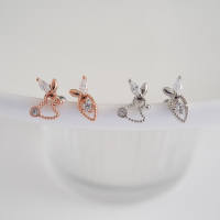 韩国直送小兔子萝卜镶钻甜美风耳骨钉螺丝拧堵送女朋友老婆情人节七夕生日礼物