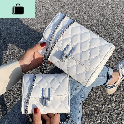 今年流行的小包包女包2020新款潮时尚菱格洋气百搭链条单肩斜挎包NEW LAKE女斜挎包