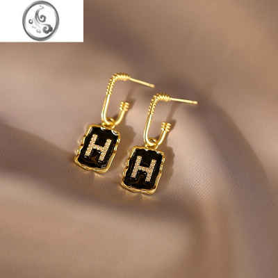 JiMi几何字母耳环小众设计感高级复古赫本风耳钉2023年新款潮耳饰夏季