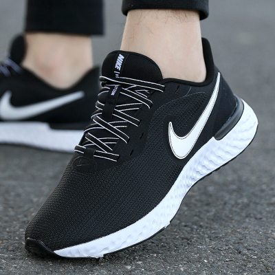 Nike耐克男鞋跑步鞋2021新款轻便透气耐磨休闲鞋运动鞋男CZ8591